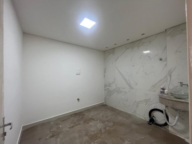 WhatsApp Image 2025-11-05 at 18.24.38 (1)