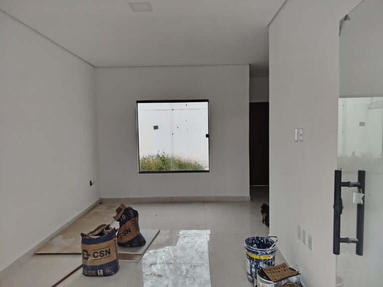 WhatsApp Image 2025-11-17 at 14.34.23 (2)