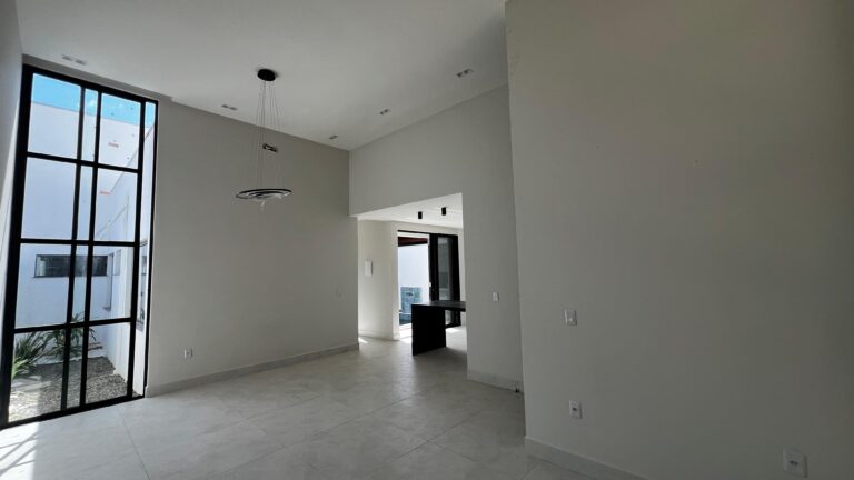 WhatsApp Image 2025-11-18 at 12.54.30 (1)