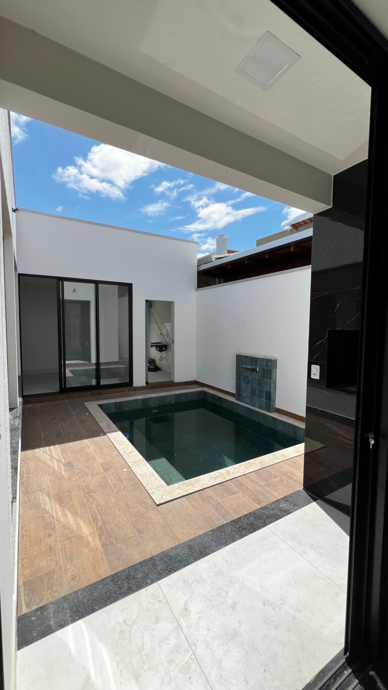 WhatsApp Image 2025-11-18 at 12.54.32