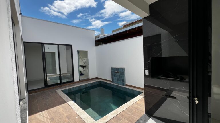 WhatsApp Image 2025-11-18 at 12.54.34 (1)