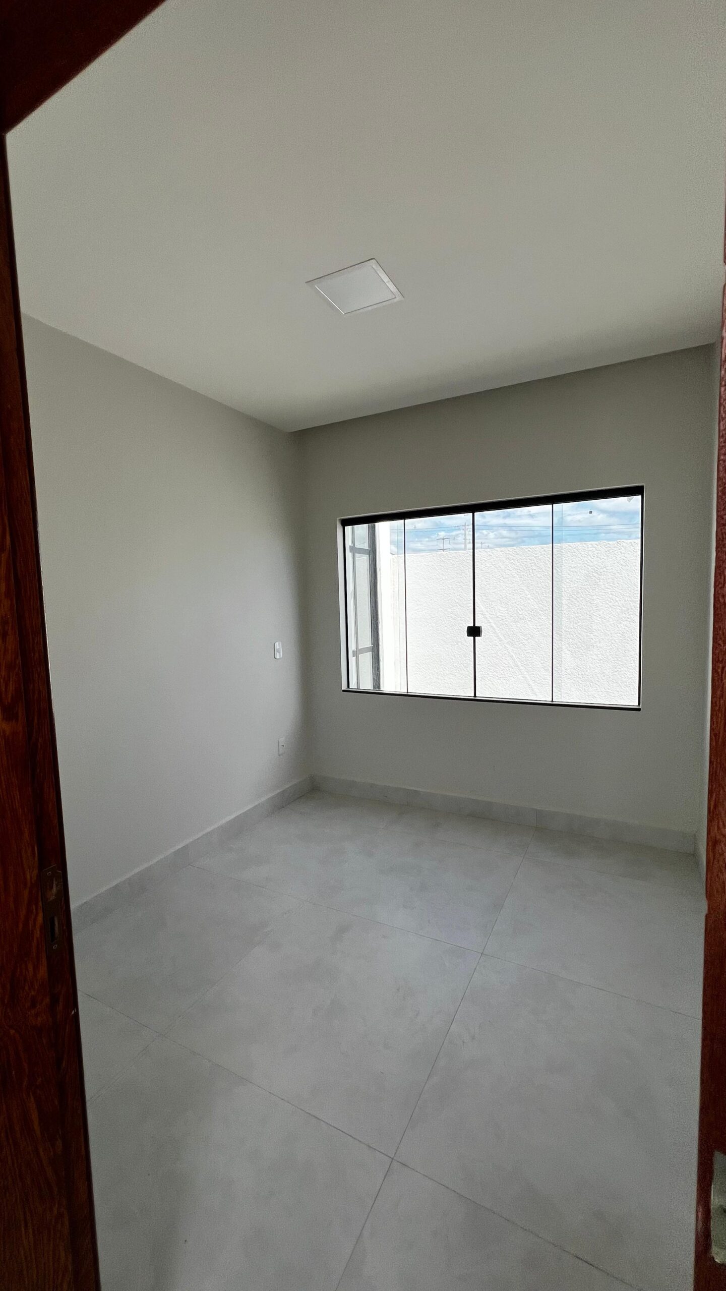 WhatsApp Image 2025-11-18 at 12.54.34 (2)