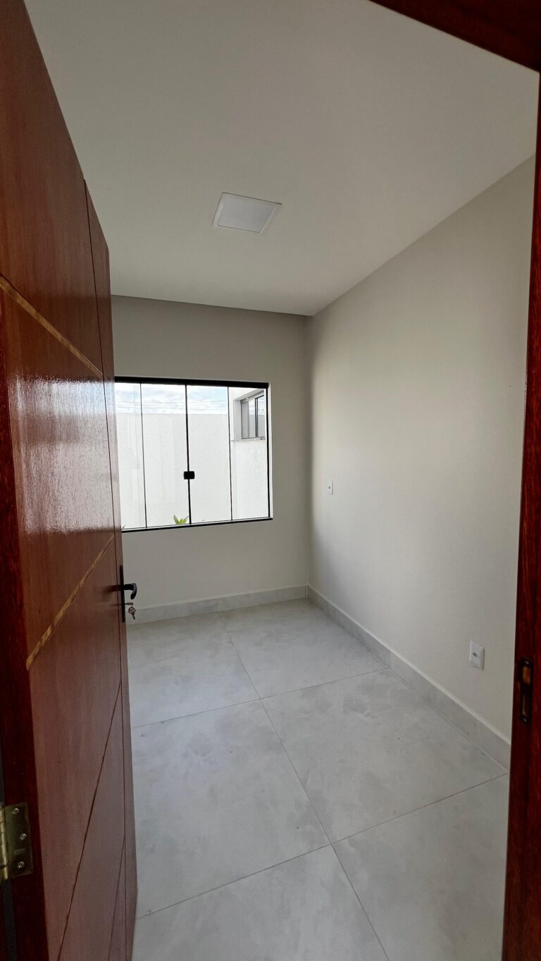 WhatsApp Image 2025-11-18 at 12.54.35 (1)