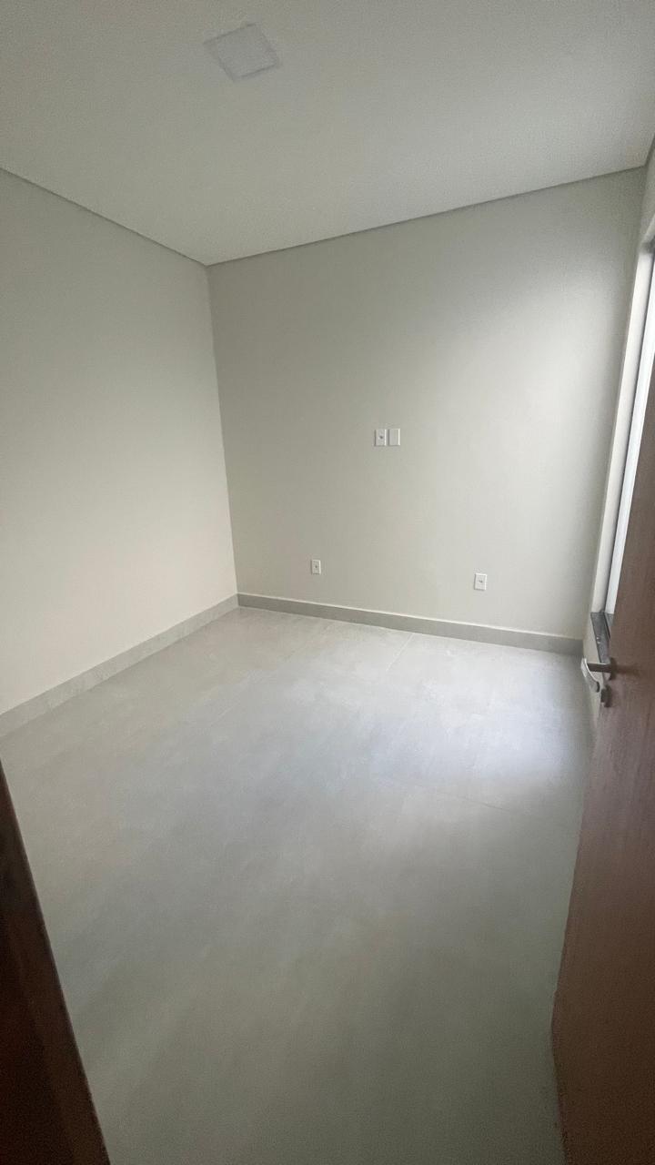 WhatsApp Image 2025-11-18 at 13.22.26 (1)